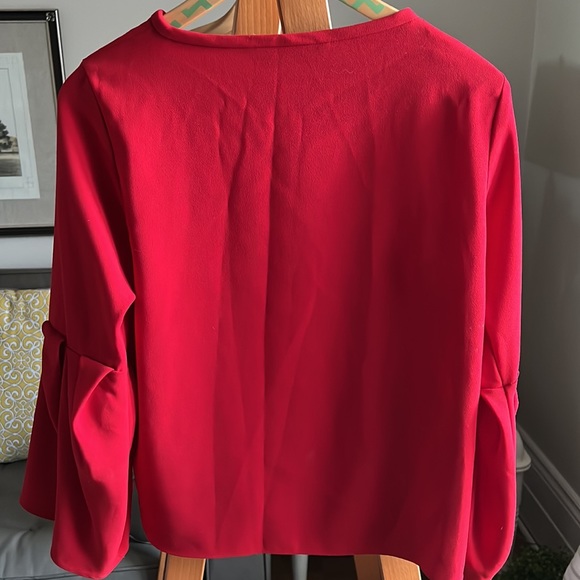 Red blouse with loose sleeve - Picture 4 of 5